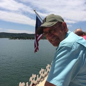 Meet your Posher, Bill